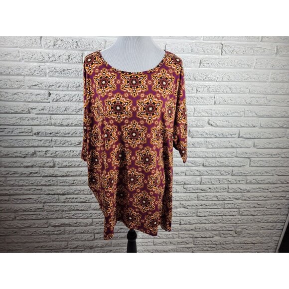 LuLaRoe Tops - Lularoe Womens Top 3XL Plus Short Sleeve Purple Geometric Asymmetric GEO136XE